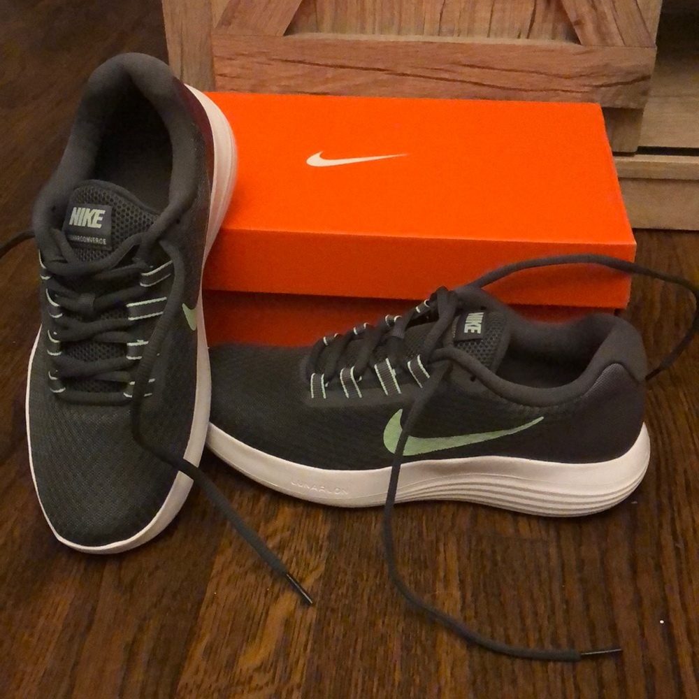 Nike